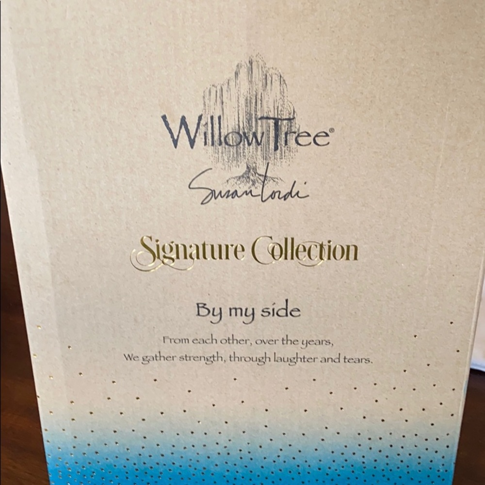 Willow tree signature collection by my side